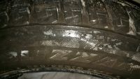 Лот: 12093737. Фото: 3. Зимняя (липучка) резина bridgestone... Авто, мото, водный транспорт