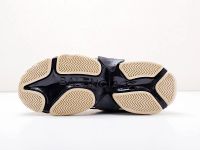 Лот: 17095319. Фото: 4. Кроссовки Balenciaga Triple S... Красноярск