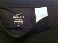 Лот: 4667690. Фото: 4. Шорты женские Nike новые, размер... Красноярск