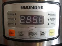 Лот: 3845503. Фото: 2. Мультиварка Redmond. Мелкая бытовая техника