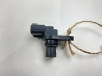 Лот: 23451404. Фото: 2. Датчик положения распредвала Subaru... Автозапчасти