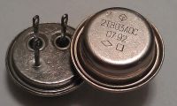Лот: 6502489. Фото: 2. Транзистор 2Т803А б/у есть несколько. Радиодетали  (электронные компоненты)