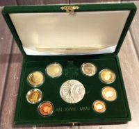 Лот: 21445974. Фото: 2. Ватикан - Набор 2005 Proof 8 евро... Монеты