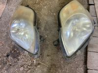 Лот: 14425691. Фото: 2. Передние фары Toyota Vitz 90 оригинал... Автозапчасти