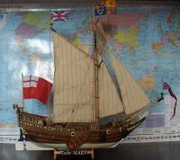 Лот: 3025777. Фото: 2. Модель королевской яхты 1:54 из... Моделизм