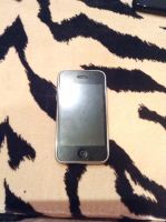 Лот: 3170130. Фото: 3. iphone 3gs 16gb отличный +4 чехла. Красноярск