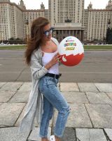 Лот: 8518896. Фото: 4. Гигантский Kinder Сюрприз + плюшевый... Красноярск