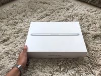 Лот: 11979315. Фото: 5. ОГОНЬ цена MacBook Pro 13 model...