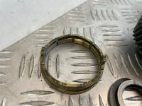 Лот: 24840480. Фото: 2. шестерня пятой передачи Nissan... Автозапчасти