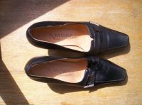 Лот: 1844515. Фото: 2. Туфли черные. Женская обувь