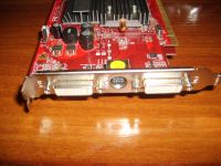 Лот: 5360751. Фото: 2. PCI-E 256Mb PowerColor Radeon... Комплектующие