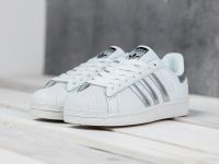Лот: 16028678. Фото: 2. Кроссовки Adidas Superstar (8052... Женская обувь