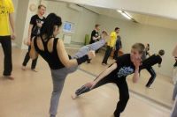 Лот: 14820256. Фото: 10. Бесплатные тренировки по капоэйре...