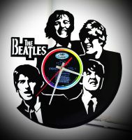 Лот: 9535114. Фото: 2. Часы из пластинки Beatles / Битлз. Предметы интерьера