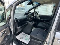 Лот: 21541861. Фото: 17. Toyota Noah Hybrid 2017