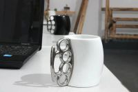 Лот: 4204826. Фото: 2. Кружка "Кастет". Сувениры