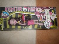 Лот: 4936875. Фото: 4. Draculaura Doll (Дракулура) Дракулаура... Красноярск