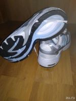 Лот: 9670971. Фото: 2. Кроссовки Adidas. Женская обувь