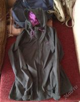 Лот: 2922730. Фото: 2. Ветровка Adidas. Женская одежда