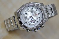 Лот: 3346137. Фото: 3. Наручные часы Casio EF-550DRB. Ювелирные изделия, бижутерия, часы