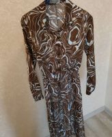 Лот: 19921983. Фото: 2. Платье атласное "Мрамор" 44р. Женская одежда