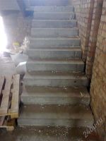 Лот: 2622493. Фото: 3. лестница двухмаршевая. Строительство и ремонт