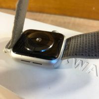 Лот: 18822217. Фото: 3. Умные часы Apple Watch 4 40 мм. Красноярск