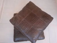 Лот: 16472697. Фото: 2. Подушка из кожи крокодила (натурал... Домашний текстиль