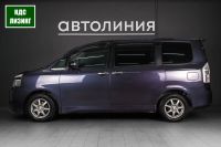 Лот: 21976931. Фото: 3. Toyota Voxy, II (R70) 2.0 CVT... Красноярск