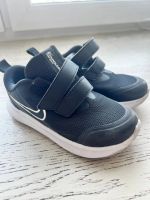 Лот: 20092875. Фото: 3. кросcовки nike. Дети растут