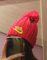 Лот: 8429239. Фото: 2. Шапка женская Nike. Женская одежда