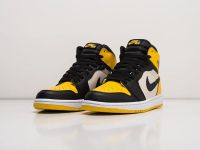 Лот: 19546437. Фото: 2. Кроссовки Nike Air Jordan 1 Mid... Женская обувь