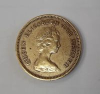 Лот: 21249733. Фото: 2. Монета Гонконг 50 центов 1977г. Монеты