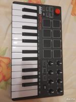 Лот: 18329180. Фото: 3. MIDI-клавиатура AKAI Pro MPK MINI... Музыкальные инструменты и оборудование