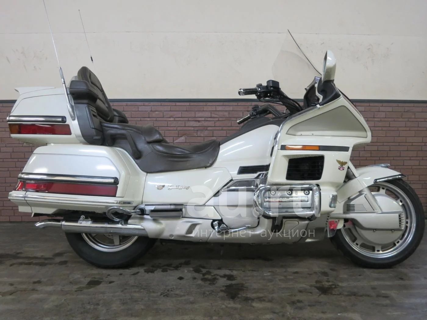 Honda GOLD WING 1500          - Auru