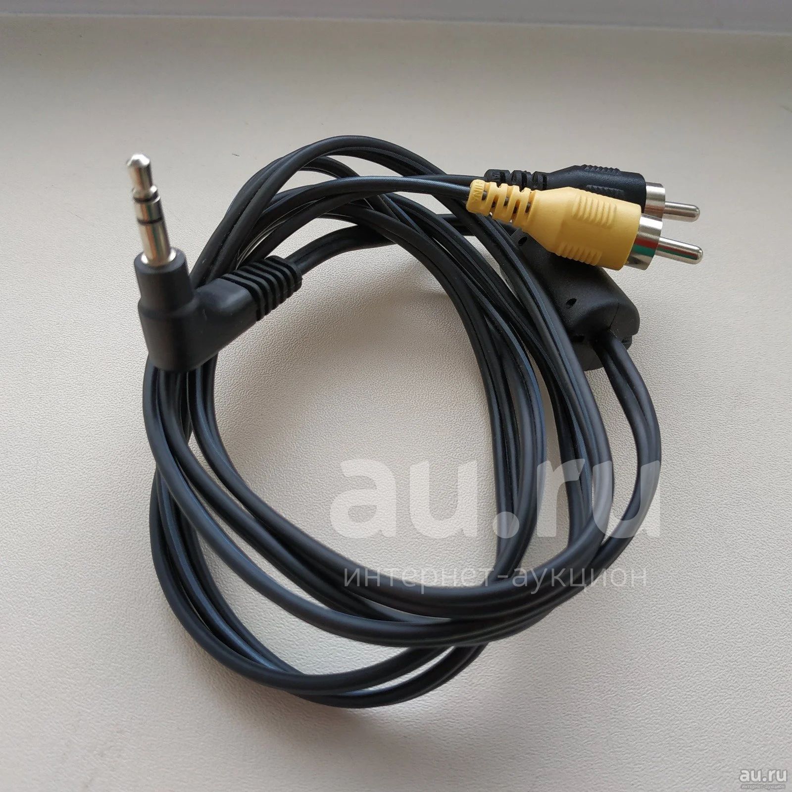 Кабель мультимедийный Canon, Jack 3.5mm - 2x RCA male (штекер), 1 м.,  премиум, для подключения телефона, плеера и др. портативной техники к  колонке и др. аудио-, видео- аппаратуре — купить в Красноярске.