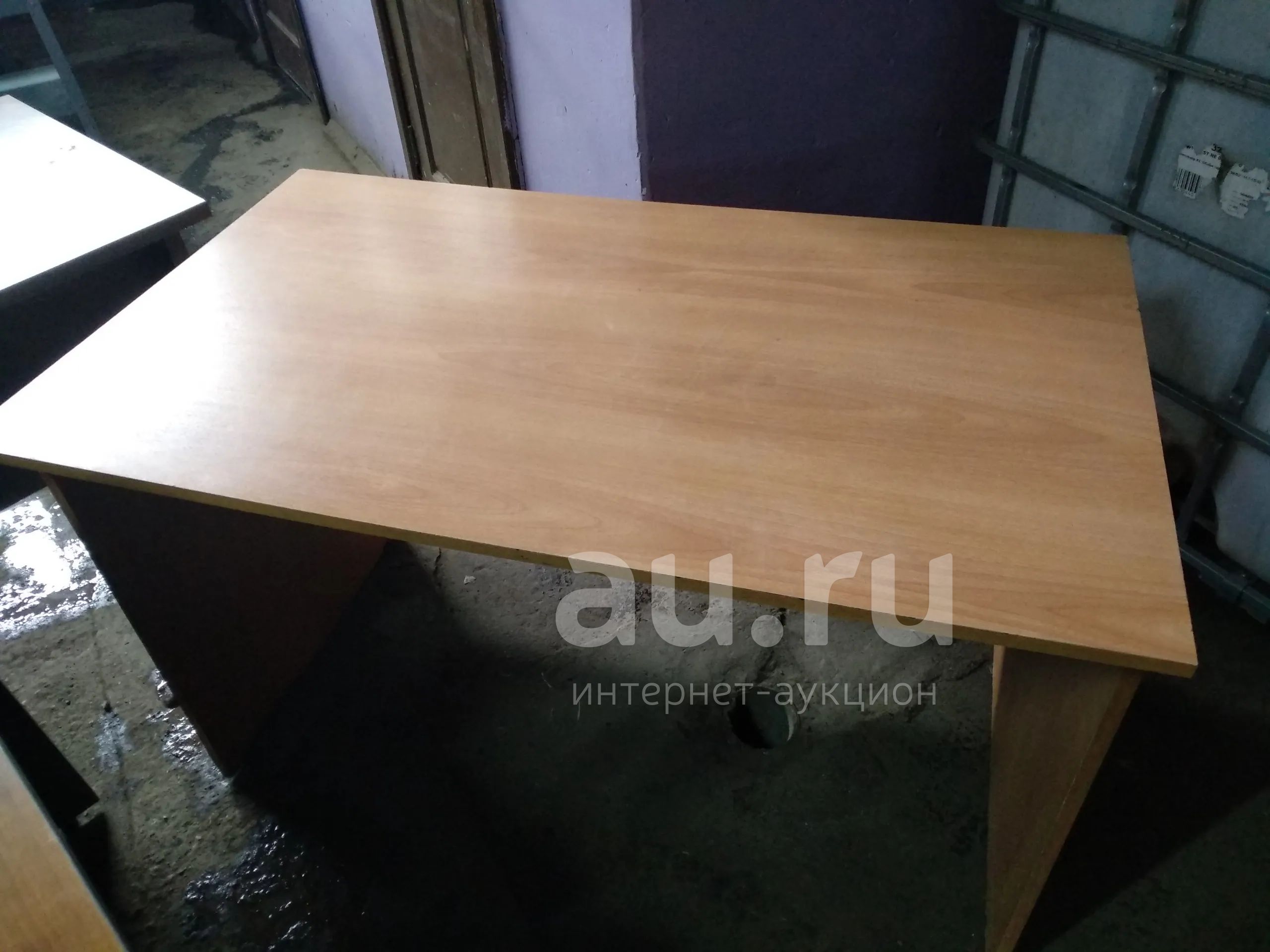 Стол офисный 1200х700, б/у — купить в Красноярске. Состояние: Б/у ...