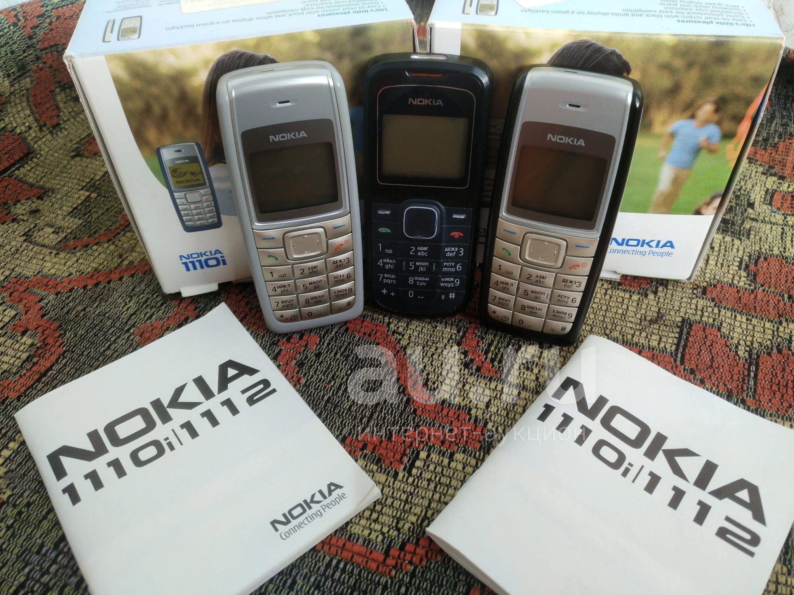 Чёрно-белые Nokia 1202 и 1110i (1202-2 и 1110) — купить в Красноярске.  Состояние: Б/у. Кнопочные мобильные телефоны на интернет-аукционе Au.ru