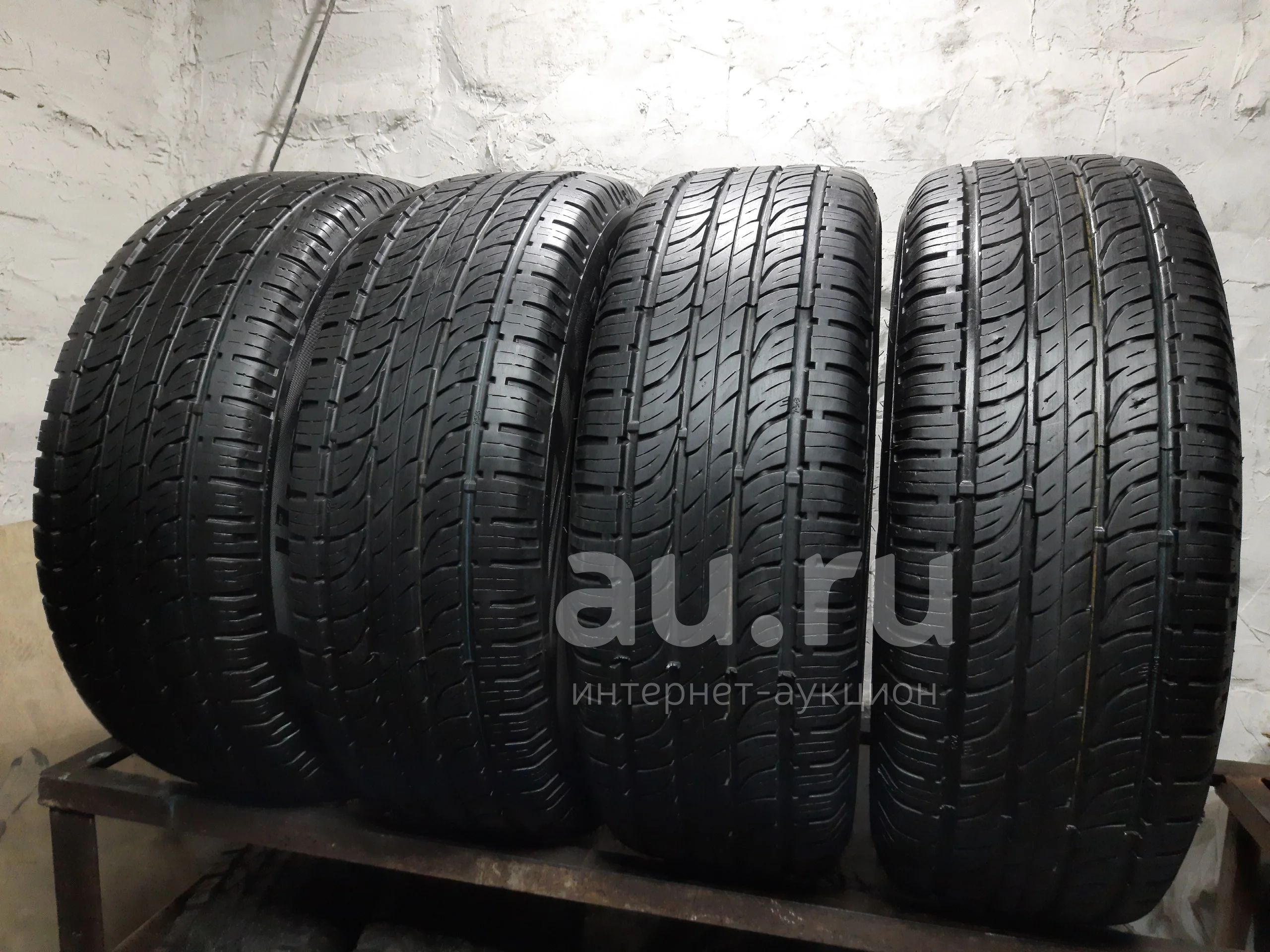 215/65R16 98H Viatti Bosco A/T V-237 — купить в Красноярске. Состояние ...