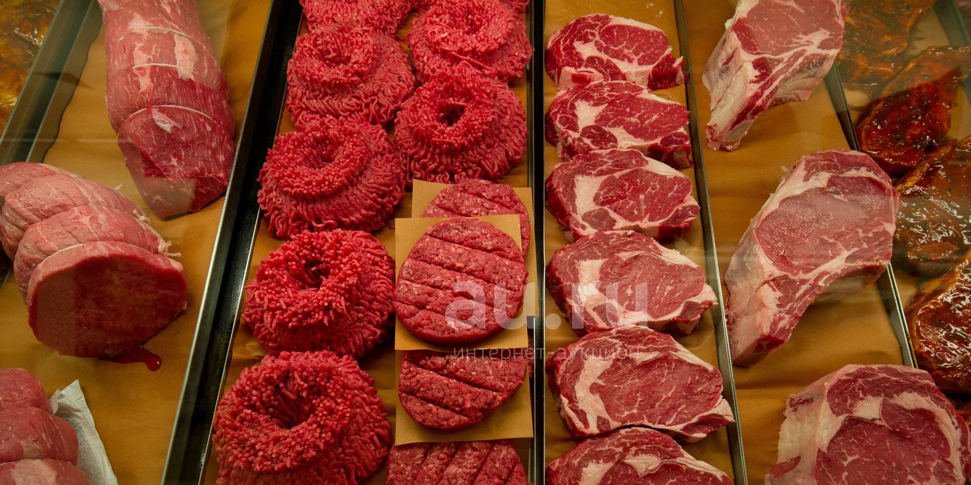 Видеть много мяса. Мясо полуфабрикаты. Мясные полуфабрикаты ассортимент. Мясо в ассортименте. Мясо говядина ассортимент.