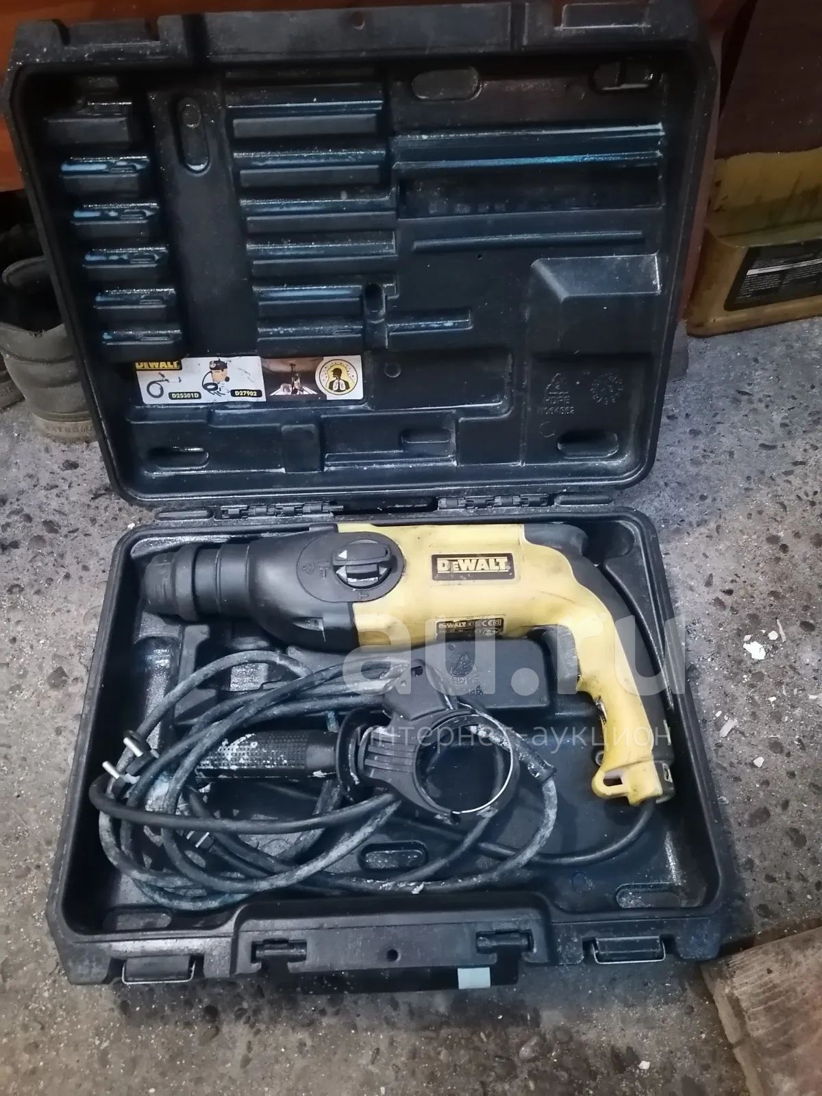 Перфоратор Dewalt D25103K — купить в Красноярске. Состояние: Б/у ...