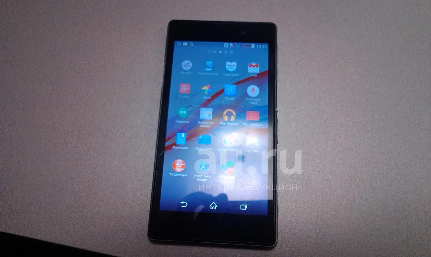 Продам телефон Sony Xperia Z1 треснул сенсор вверху — купить в Красноярске.  Состояние: Неисправно. Смартфоны на интернет-аукционе Au.ru
