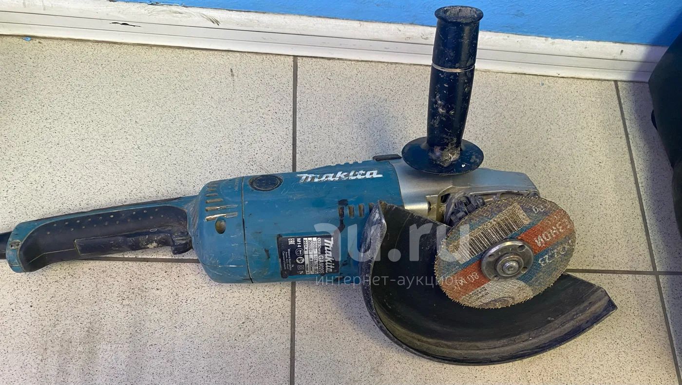 Большая болгарка Makita GA9020S — купить в Красноярске. Состояние: Б/у ...
