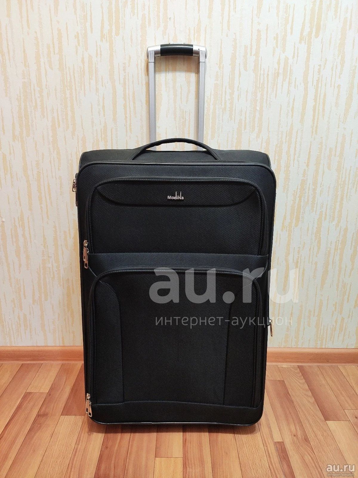 Большой дорожный чемодан Modina — купить в Красноярске. Состояние: Б/у ...