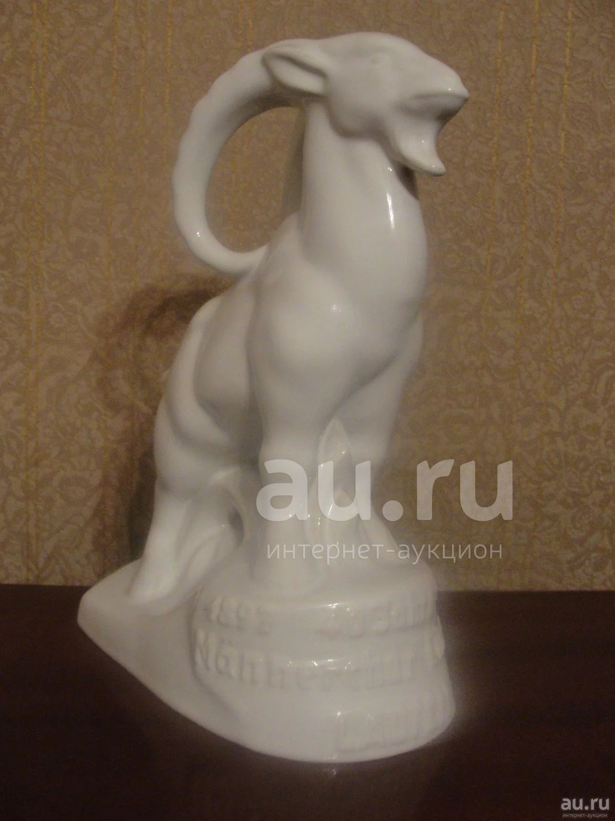 Статуэтка горный козел, белый фарфор — купить в Красноярске. Состояние ...