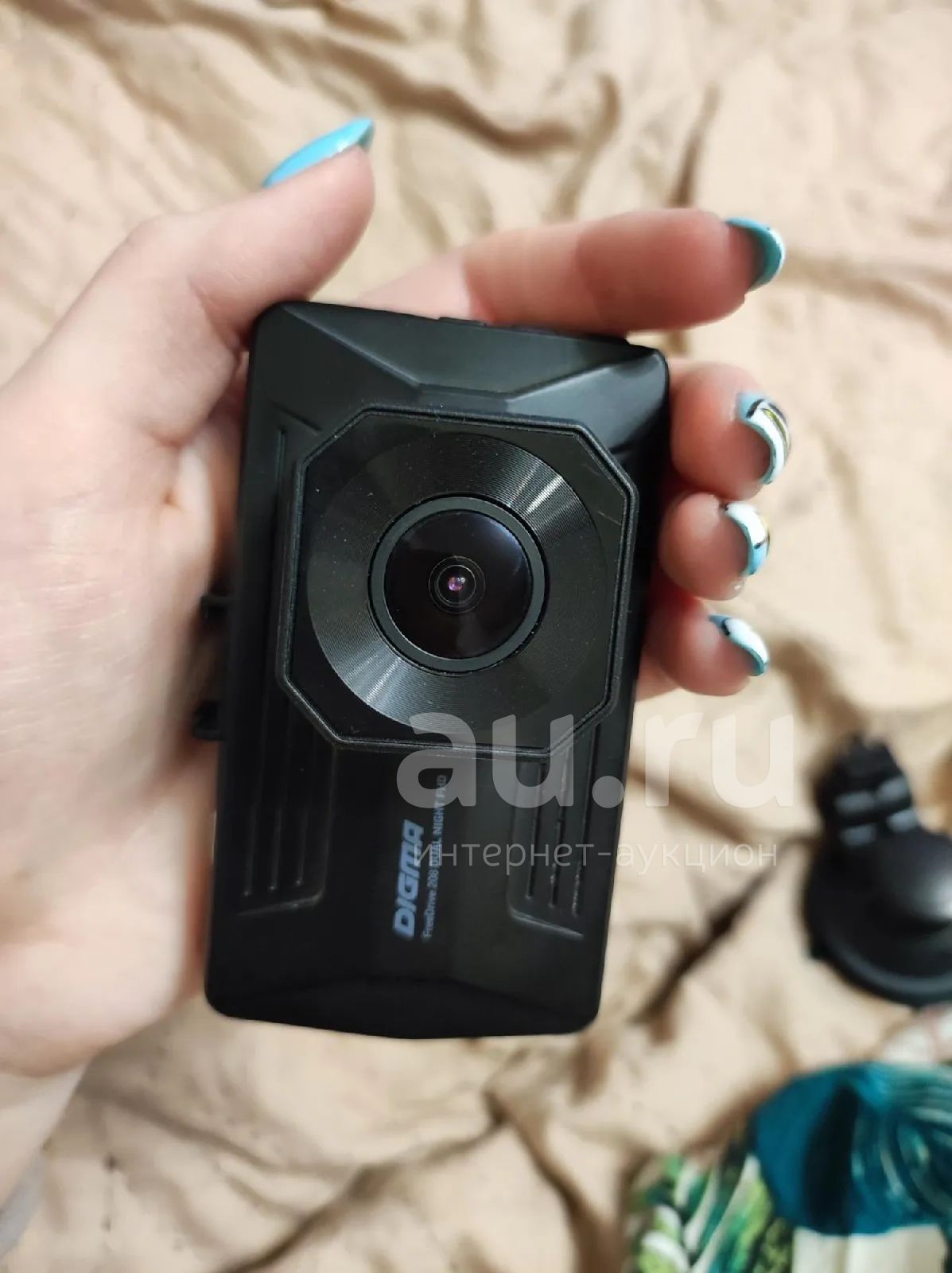 Видеорегистратор Digma FreeDrive 208 Dual Night FH — купить в ...
