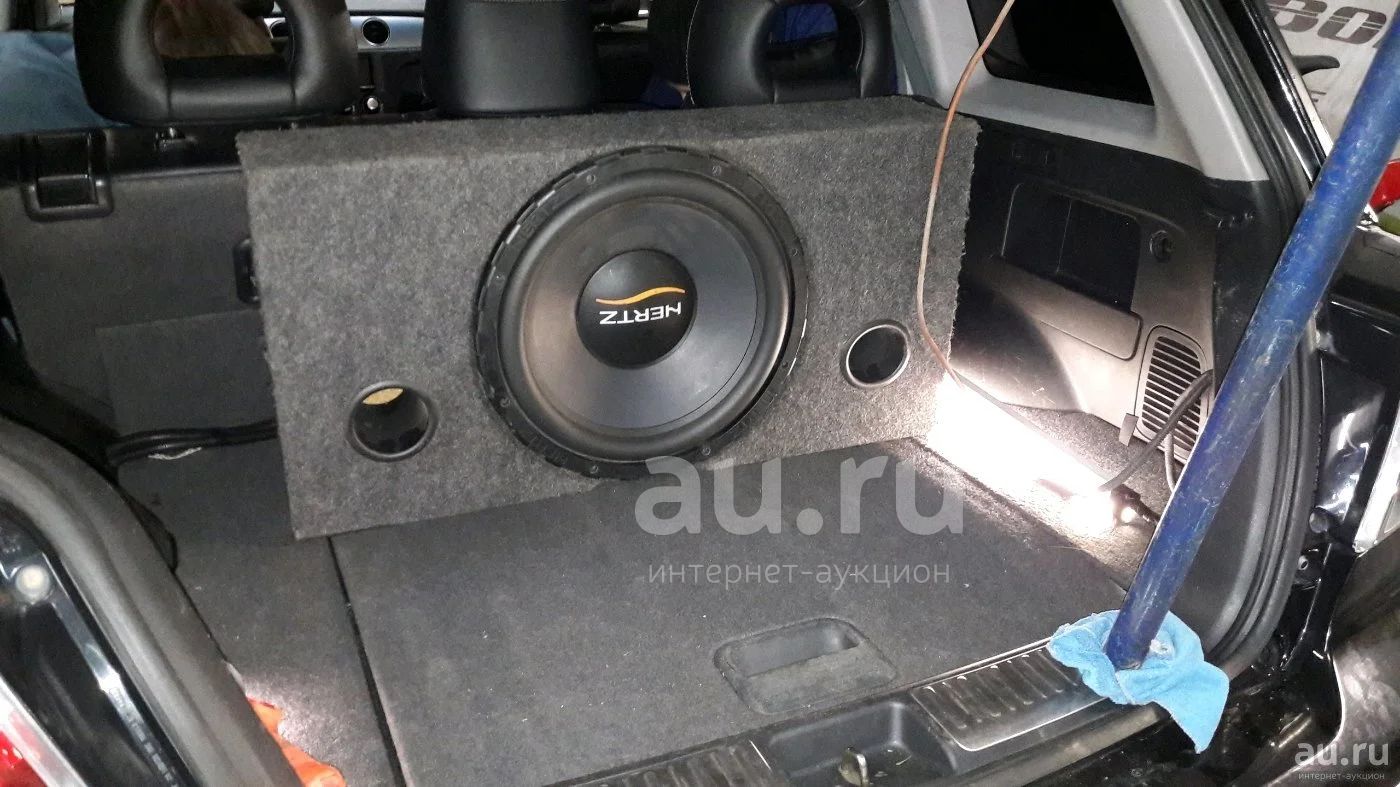Сабвуфер Hertz es 380
