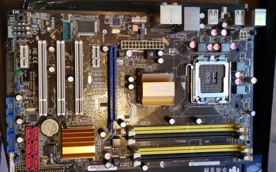 Лот: 19705765. Фото: 1. Xeon E5450 + Asus P5Q SE2 + 4... Комплекты запчастей