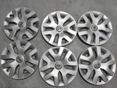 Лот: 15000914. Фото: 1. Колпаки R16. Ниссан Жук. Nissan... Кузов