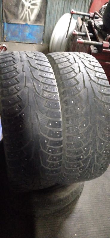 Лот: 21128329. Фото: 1. 2 шт 225-55-18 Nokian Hakkapelitta... Шины